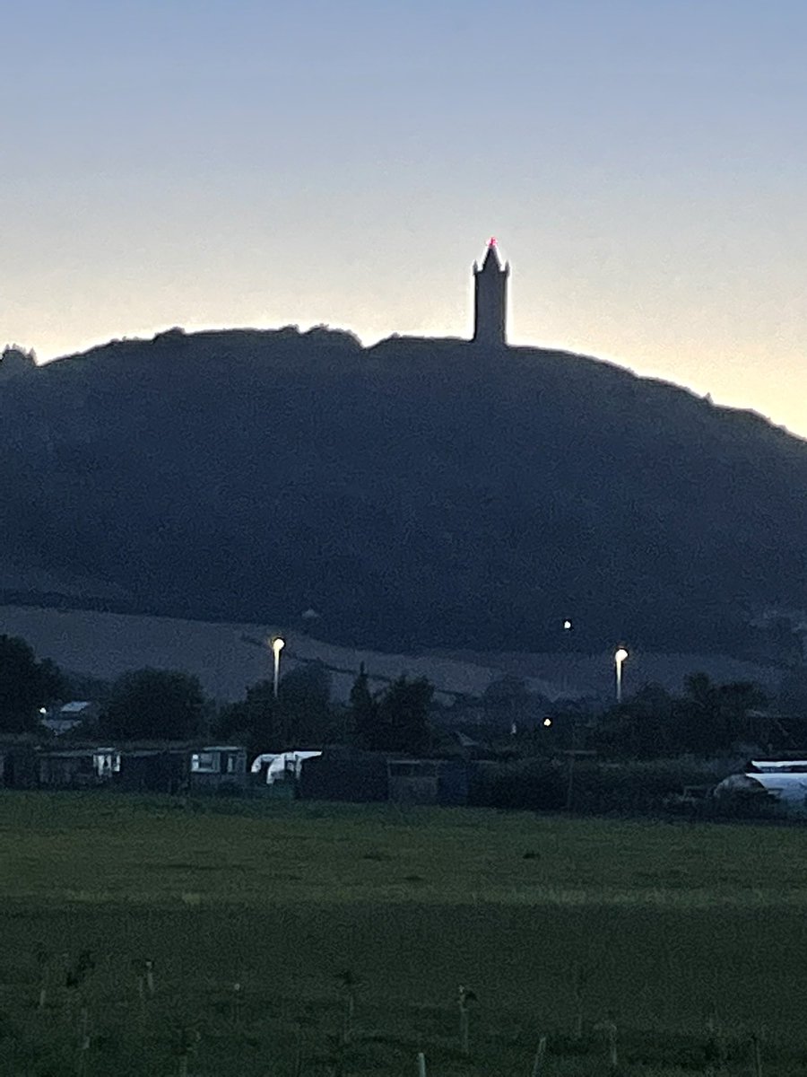 DeniseLowry17's tweet photo. Too warm for an early walk. A late night stroll under a full moon for day 10 of #WeActiveChallenge #NIAHPsActive #AHPsActive Beautiful views as far as The Mournes #paedphysio https://t.co/cJuJ6FUe2l