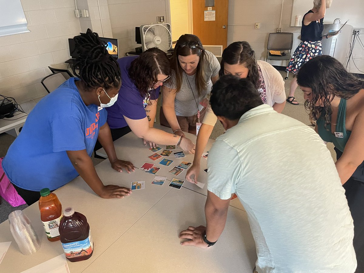 NancyCravey's tweet image. @strange_natalie, @EduTechJen, @JessLibS and I met with our new SLMCs today and oriented them to all the ways #GCSLibrariesEngage students. It’s going to be a great year!!