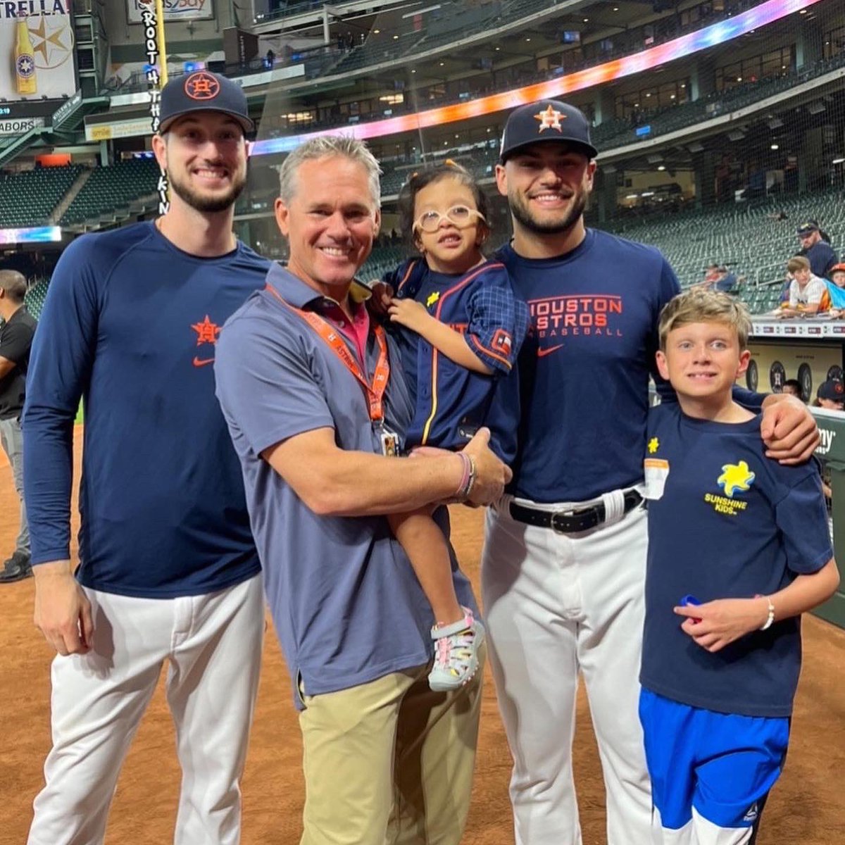 🎶Here comes the sun🎶-shine kids! We had a blast hosting Bennett and Samantha at Minute Maid Park yesterday! 

The Sunshine Kids Foundation is a beneficiary of our annual Team Up event Sept. 8 in Houston and we are so excited to raise funds for kids like Bennett and Samantha!
