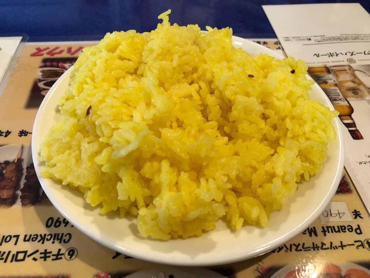 crazy_chevy's tweet photo. おじさんの店に行くも暖簾なし。が、店内を覗くとおじさんの姿あり。今日は休みかい？工事するんだよ。あぁ、トラックにぶつけられたトコな、じゃあ他で食ってくる。で、スパイスチャージ。Bセットでマトンカレー（激辛）をナン、オレンジラッシーで。お替りハーフライスで汗だく。
#立会川 #カレー https://t.co/Nt8wsc3YXz