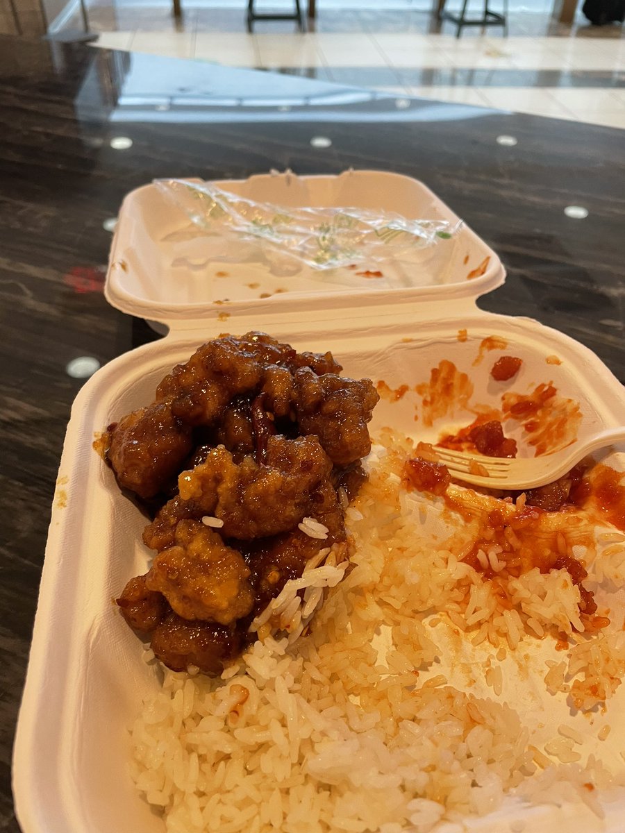 evilkrumpis's tweet photo. Eat well on #theroadtoDEFCON  “Asian Chao” —I didn’t name it. https://t.co/kf4xnS0oja