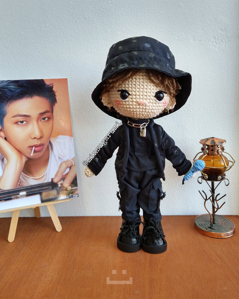minsugarumi's tweet photo. 💚 Namjoon Outro: Tear Dior 😢
https://t.co/1s889d71kU
• Tamaño: 27 cm
#namjoon #rm #bts #bangtan #btsrm #kimnamjoon #btscrochet #btsamigurumi #crochet #amigurumi #방탄소년단
@BTS_twt https://t.co/FLdyQPCMHQ