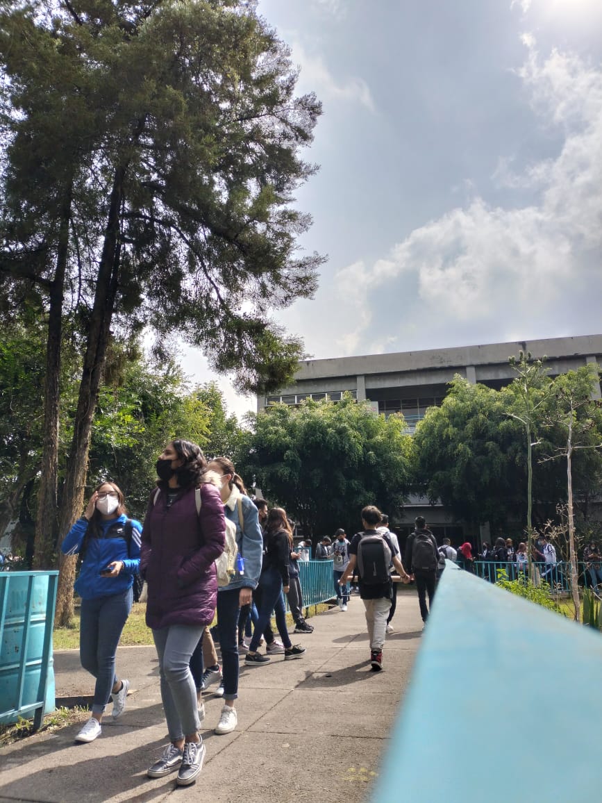CCHVallejo_Ofi's tweet photo. Excelente tarde #CCHra en #CCHVallejo 🎒

#SomosComunidad https://t.co/4ZDKxpHoyM