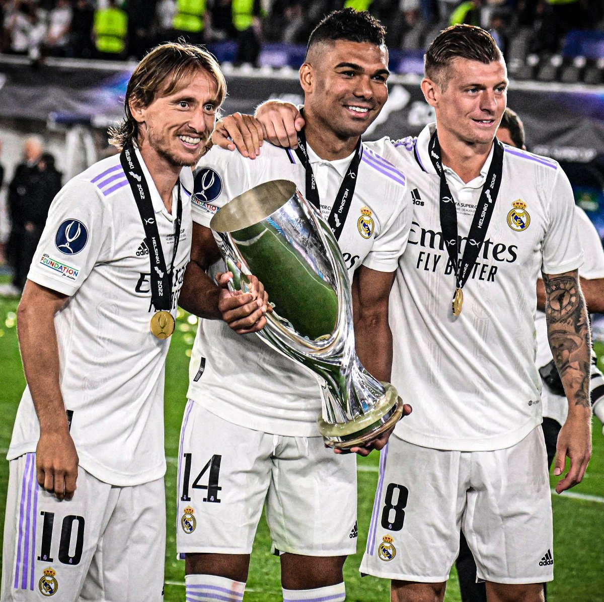 goal's tweet photo. This midfield trio 🥵 https://t.co/vGPLh5Jo0h