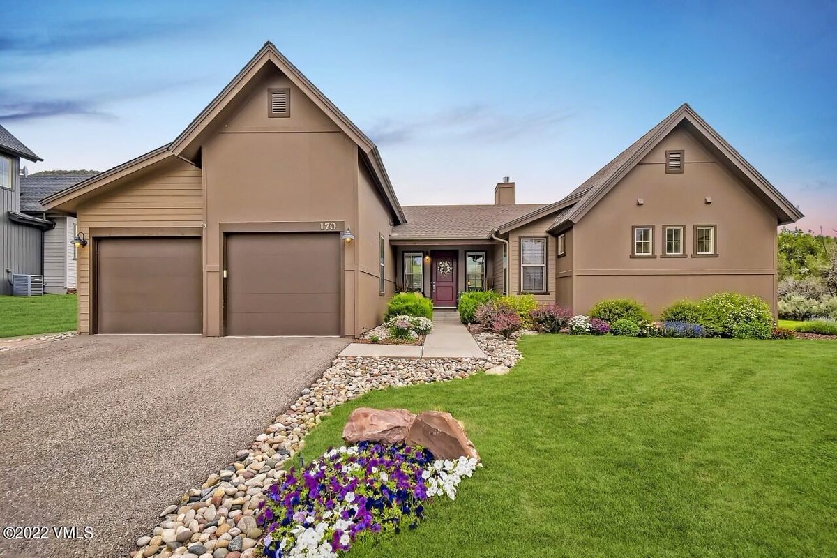 YourVailHome's tweet photo. Open house TODAY from 5 - 7 p.m. at 170 Wildhorse in Gypsum!
Learn more: https://t.co/CiD7S8yfAo https://t.co/HDmFcbKjBa