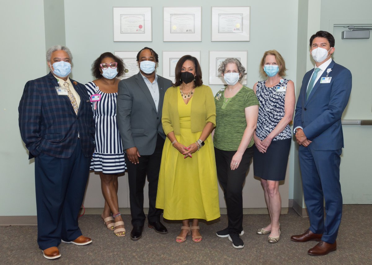 VMFHealth's tweet photo. Yesterday, we were proud to welcome Veronica Mallett, MD, Chief Administrative Officer of the More In Common Alliance on her visit to Virginia Mason Medical Center. This visit was a small step in the greater effort to advance health equity in our communities. https://t.co/gEvU4c60U8