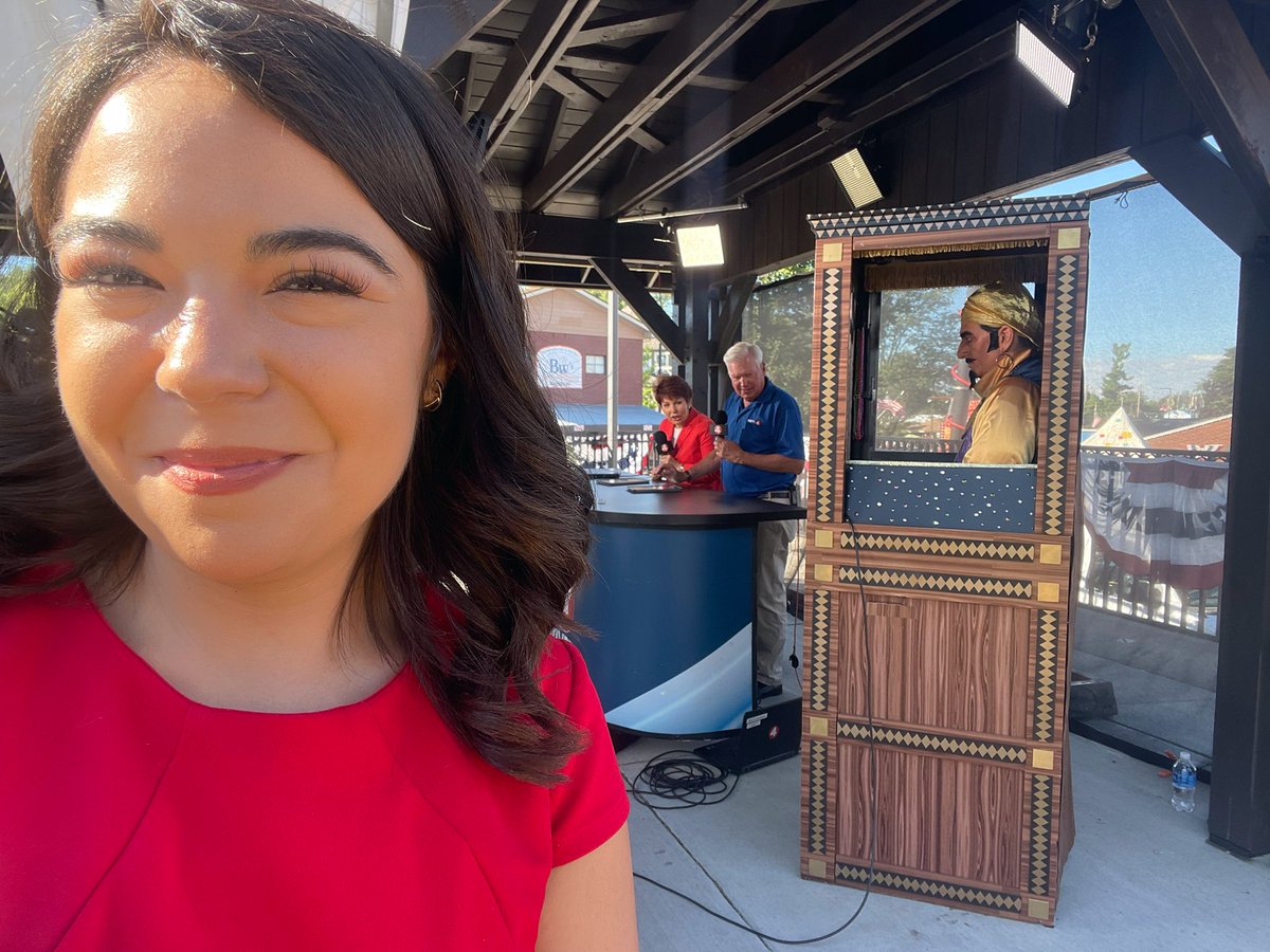 A lot of interesting things to see and do at the <a href="/ErieCountyFair/">Erie County Fair</a>! <a href="/DonPostles4/">Don Postles</a> and <a href="/jacquiewalker4/">Jacquie Walker</a> interviewed a fortune teller live. 😄

<a href="/news4buffalo/">News 4 Buffalo</a>