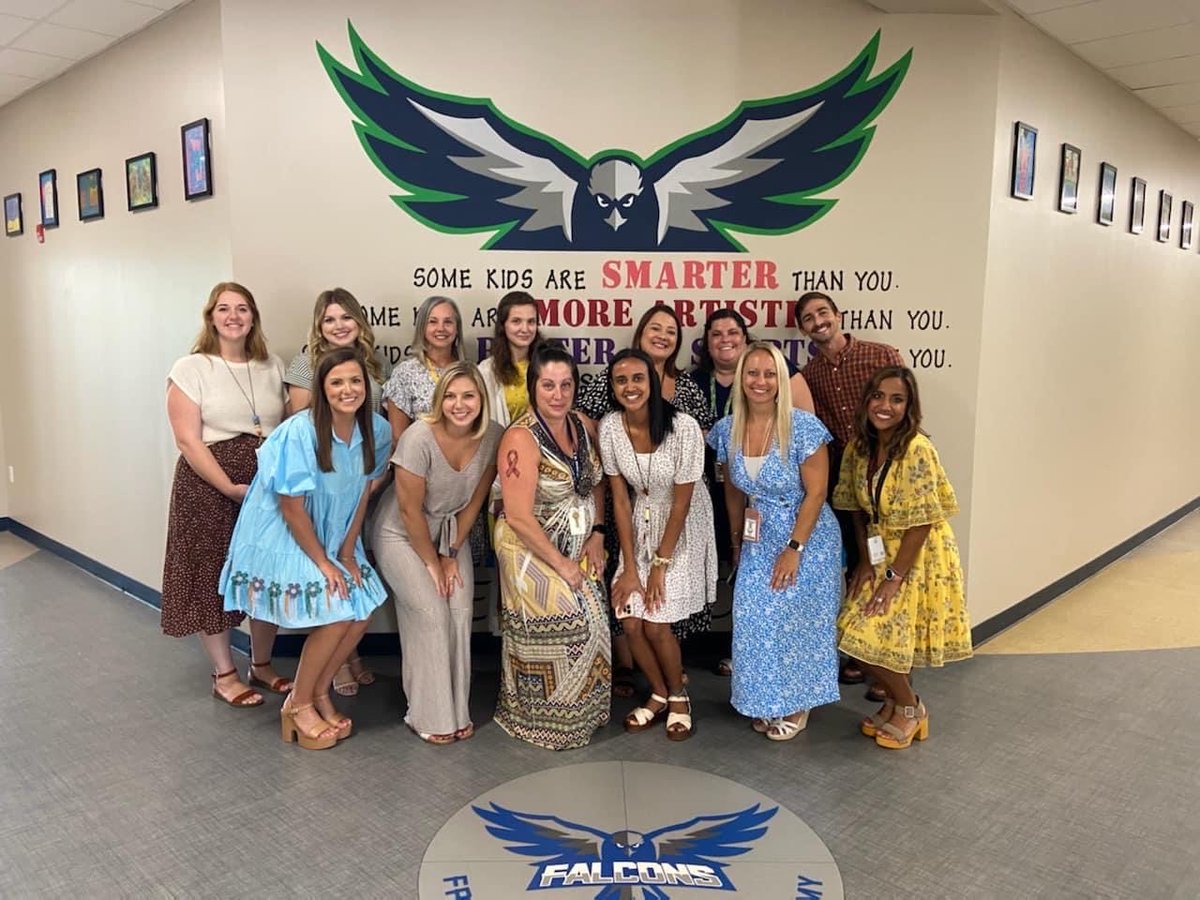 melissa_lime's tweet photo. It’s always a great day at FCA! Happy First Day of School! #FCA2022 https://t.co/KGmGxEN8nw