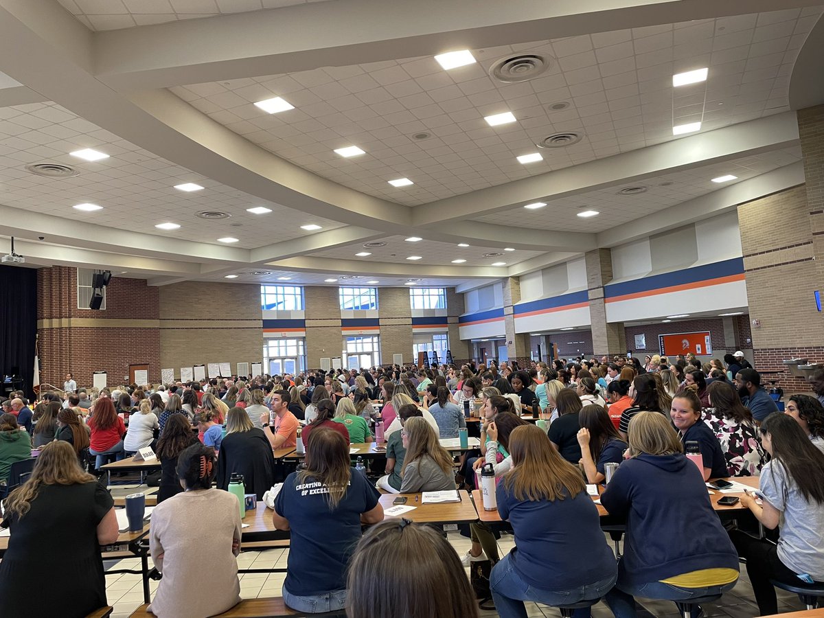 MMStutts11's tweet image. What an amazing day of learning with @makemathmoments live in Katy ISD! #katymodelsmath #popsiclecrew
