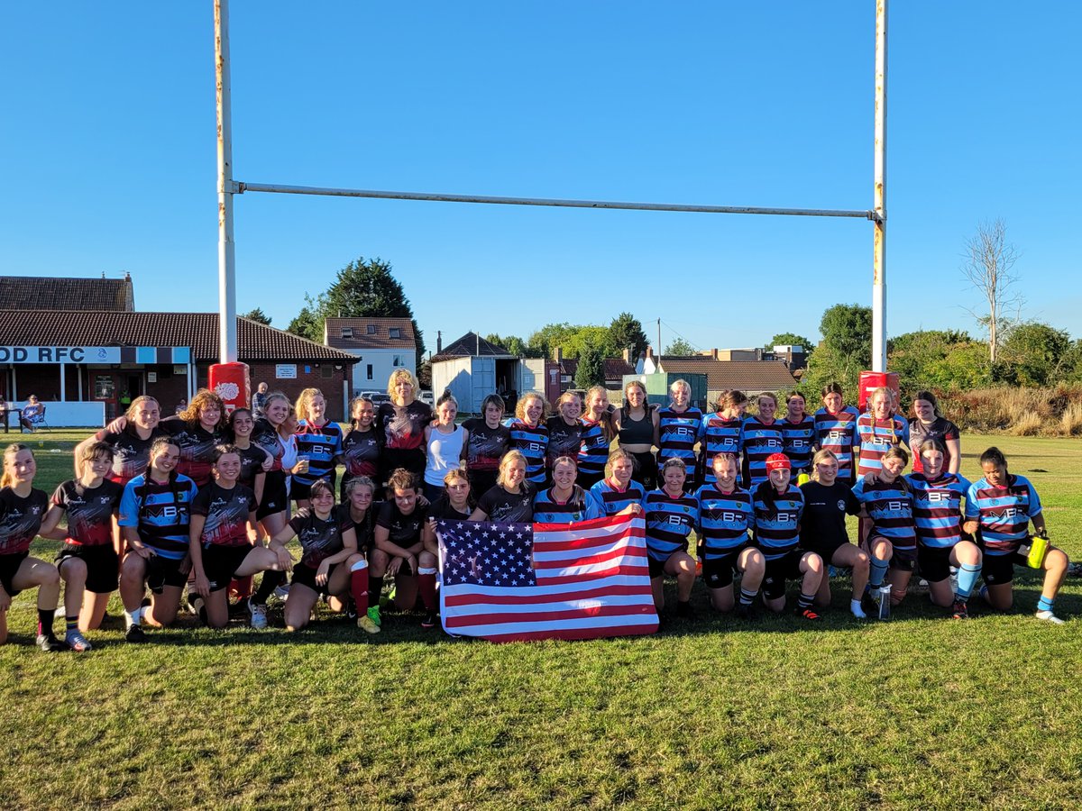 It just wasn't to be for @cityhonorsschool <a href="/CityHonorsWRFC/">City Honors WRFC</a> as they took on @kingswoodrugbyclub &amp; <a href="/ChippenhamRFC/">Chippenham RFC</a> under 18 girls.
Many thanks to both Matthews for their hard work in setting this fixture up.
#CityHonorsSchool #cityhonorswomensrugby #kingswoodrfc #chippenhamrfc