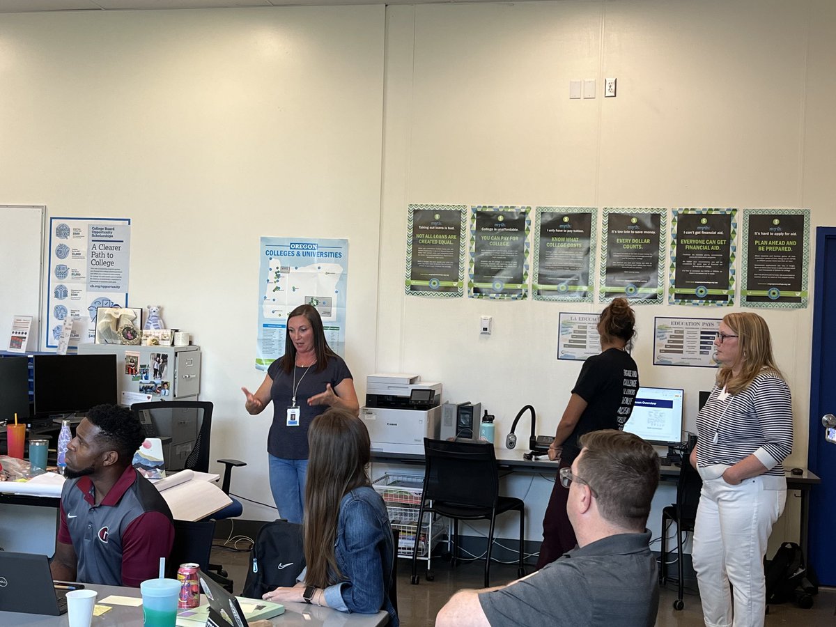 We have amazing TOSAs supporting our admin today!  #proudtobeHSD