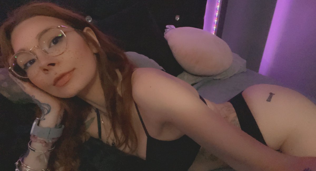OFjessabell0's tweet photo. @onlyfansnewbs https://t.co/SYGa9nqi7L I Took off 20$ 👀😈👀😏🥵 Subscribe Today‼️ https://t.co/9HJiUIpIoV