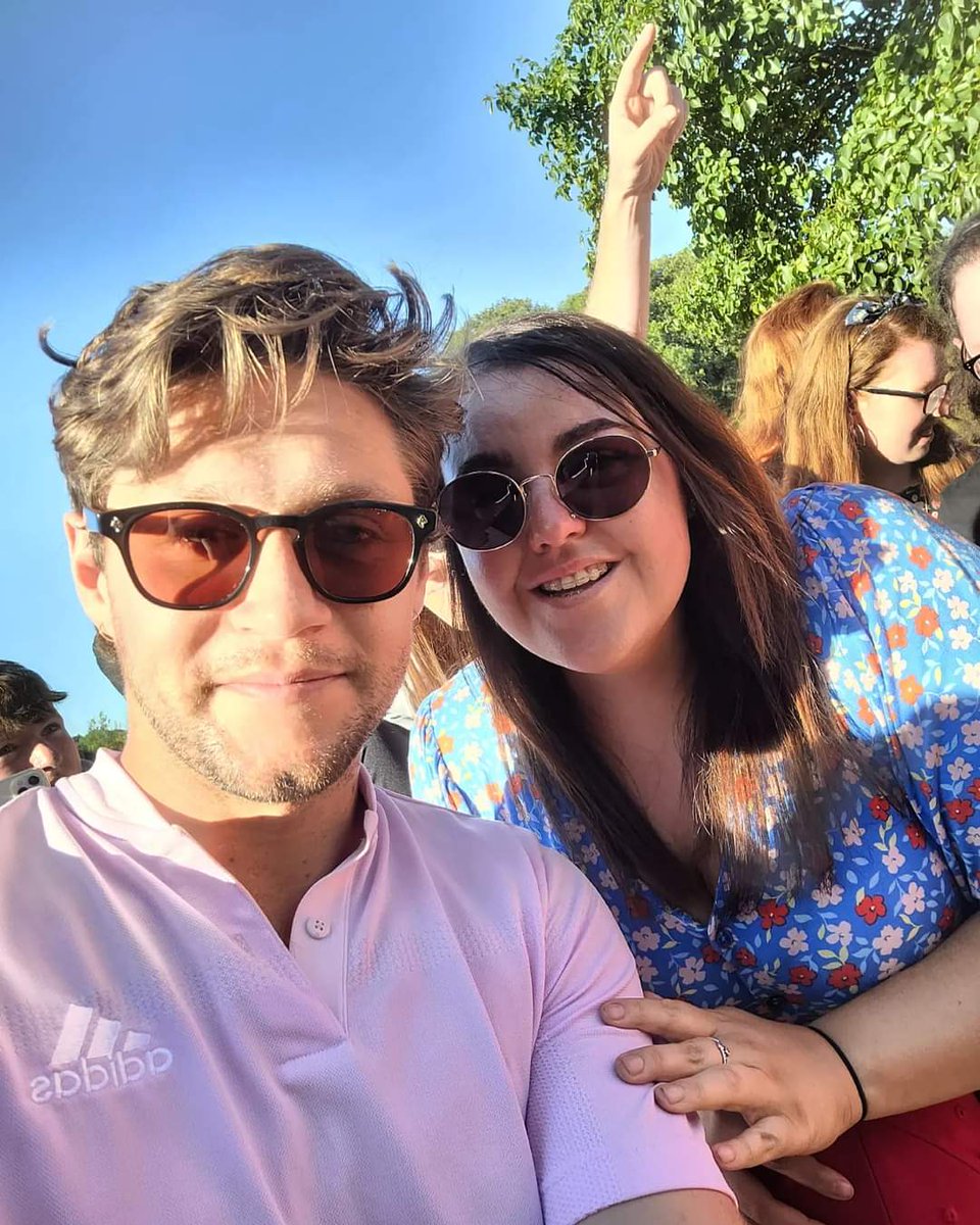 Stace 🪩🎸☁️🩵 »»» 💧 tweet media