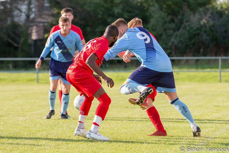 NicSimPhoto1's tweet photo. Just a few tonight from a disappointing result for @EagleSportsFC against @WWJFC in the @CheshireFL .
FT Eagle 0 - 1 Wimnstanley.
#Grasssrootsfootball #CHESHIRELeague https://t.co/jitGbZPzPf