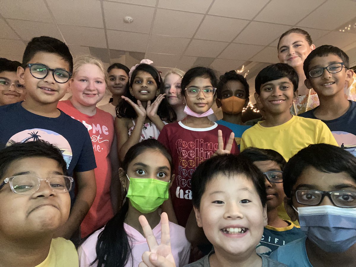 Hip hip hooray!! We love 4th grade!!