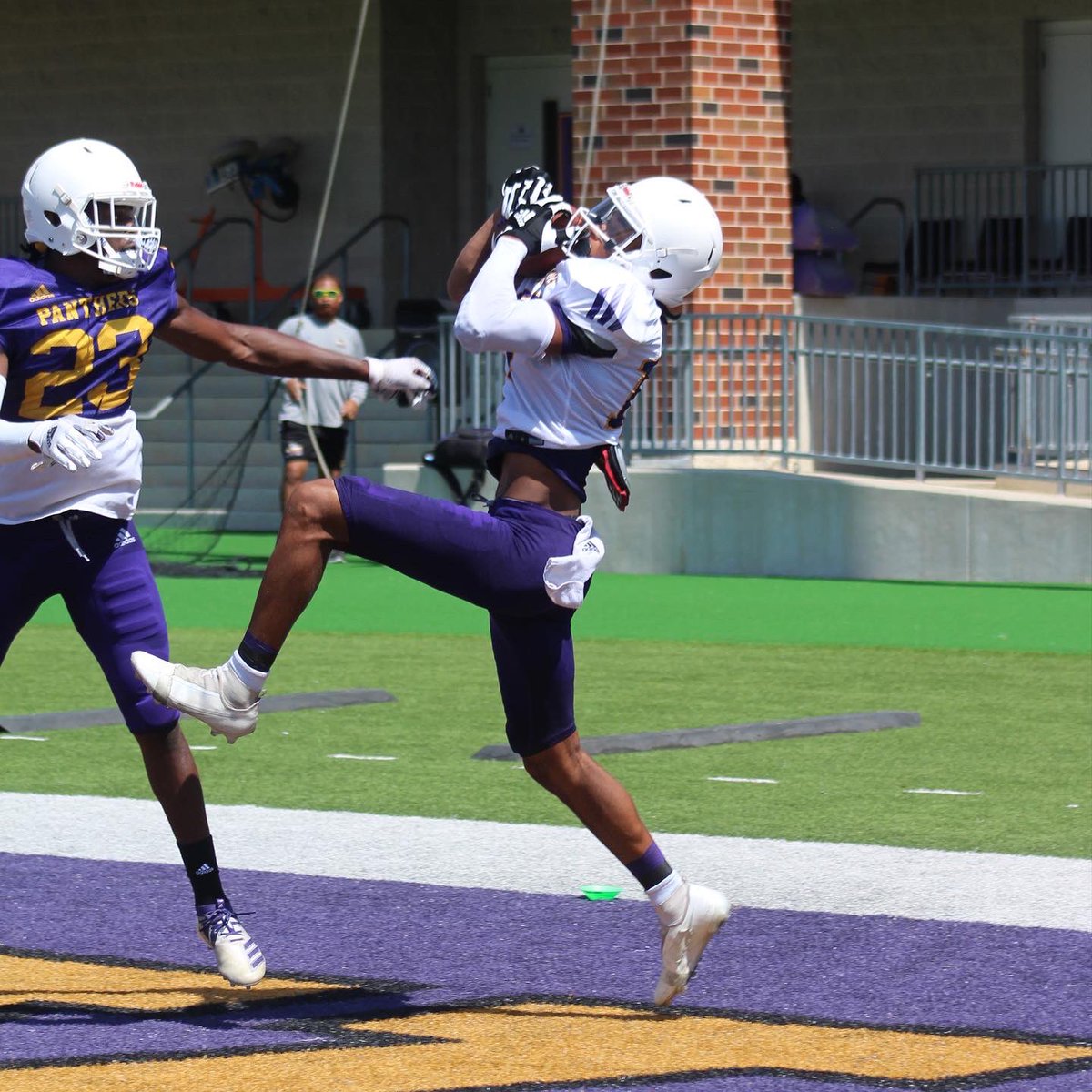 pvamufb_'s tweet photo. Fall Camp Vibez 😎 

#PurpleHaze | #PVAMUFootball https://t.co/ye8LHQgYuU