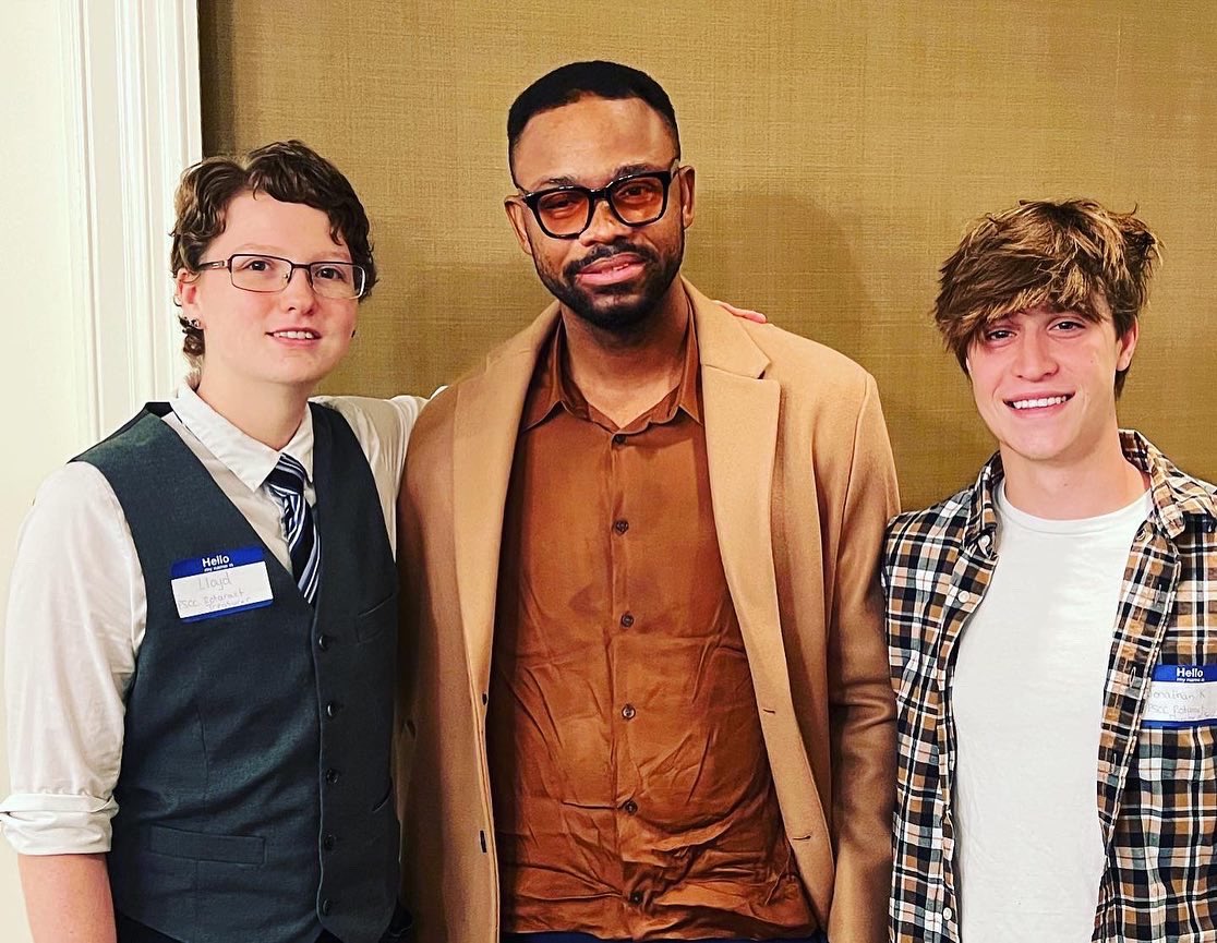 pscc_rotaract's tweet image. What a wonderful @FarragutRotary meeting with our very own @pscc_rotaract 22-23 @PS Officers! Also, 3 students were awarded $2,000 in scholarships from the Rotary of Farragut. They have a lot planned for this upcoming year and are going to move mountains! #serviceaboveself 💛💙