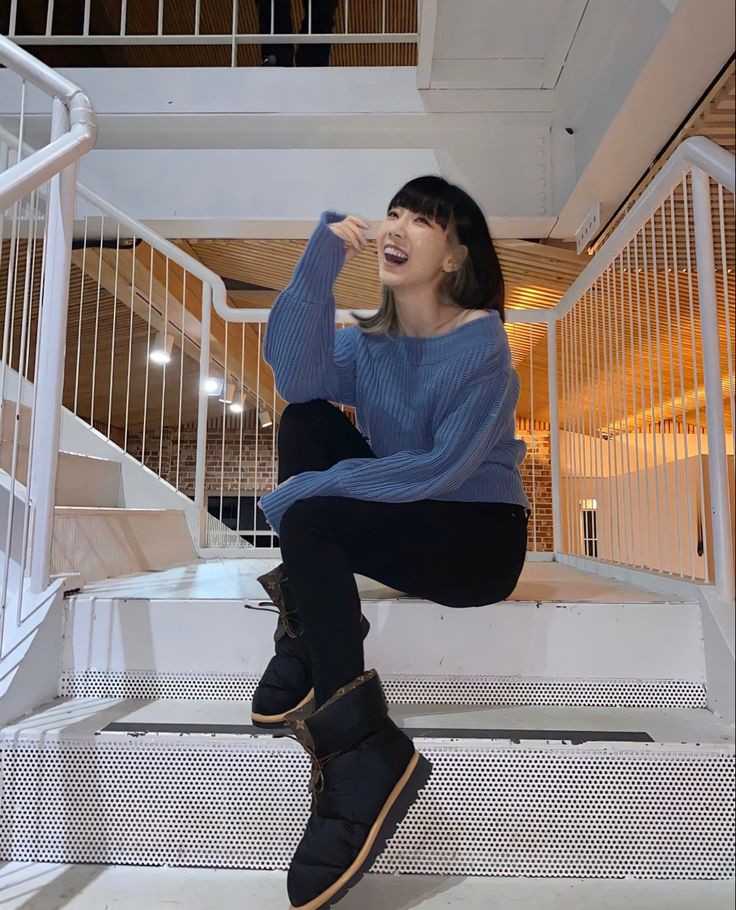 ⠀  ⠀   Pov: Você bateu a cabeça com força e decidiu namorar comigo.