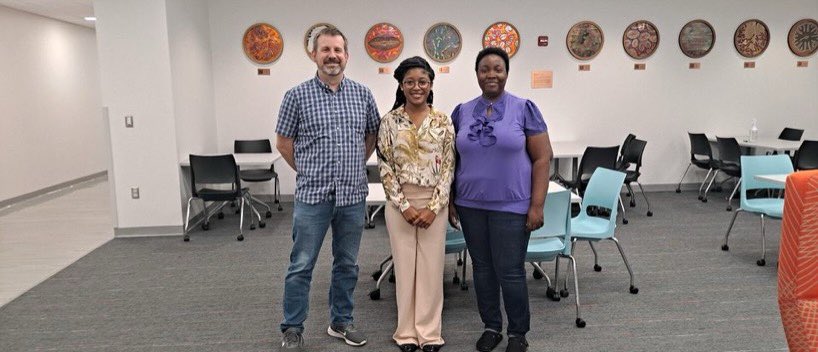 ecoevogirl's tweet photo. This is such a late post but I’m so excited to announce that I have finished my Miami REU. It was bittersweet but I enjoyed my experience and I’m so proud of my work! Shoutout to my PI @matthewasaxton and my lab mate Oluwaseun for teaching me so many skills!! https://t.co/eBqP3tRBvO