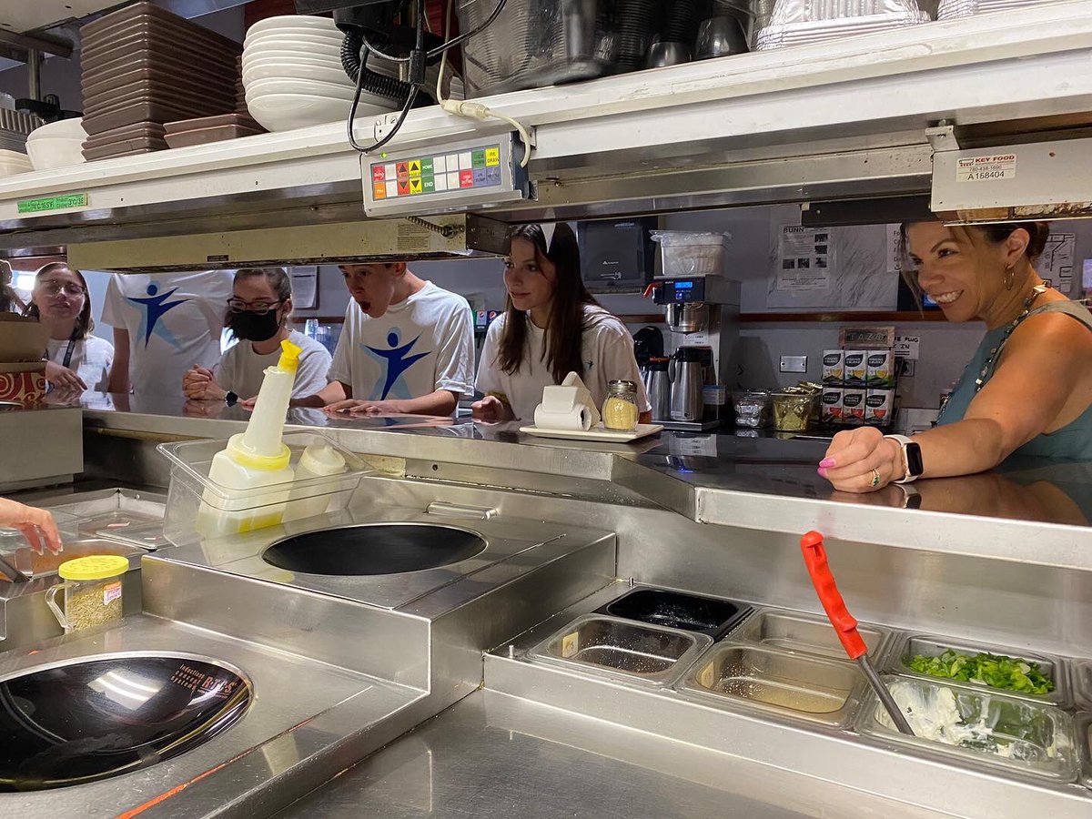 childrensautism's tweet photo. A big thank you to Megan and the team at Terwillegar @bostonpizza for hosting our Summer Teen Camp today. Campers had the chance to be a chef and learn the art of pizza making. What a wonderful experience! #summercamp #teencamp #teensummercamp https://t.co/guSZVotM3u