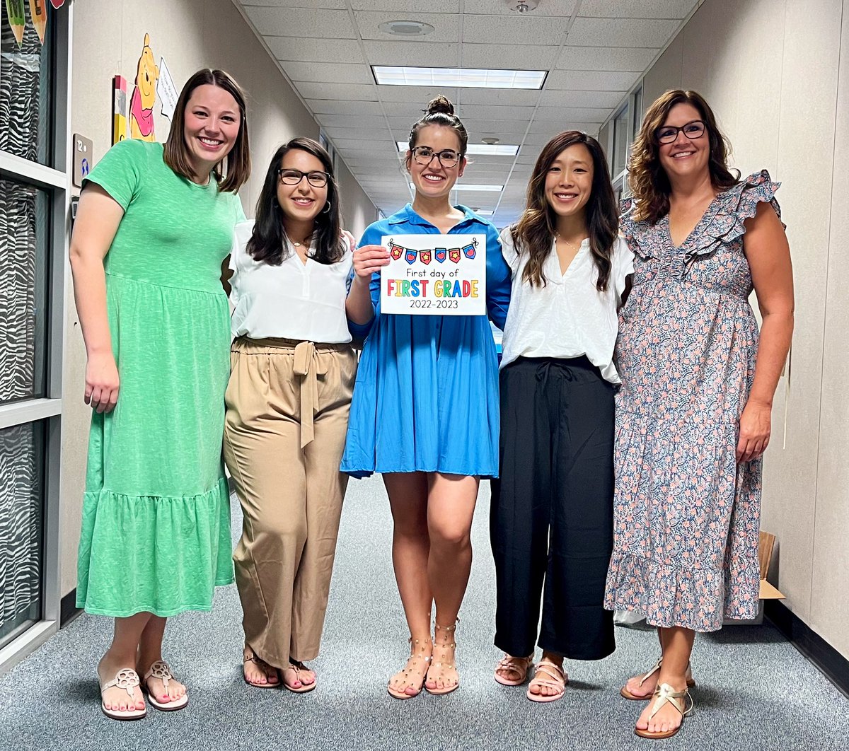 WSEfirsties's tweet photo. We had a fantastic first day of school with our new fantastic firsties! @FortBendISD @WSE_Stallions https://t.co/ILf192bPQO