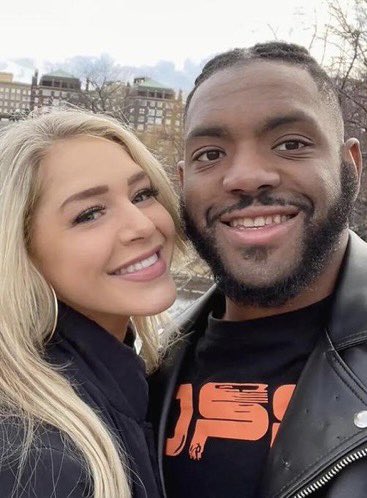 BGR HEADQUARTERS on Twitter: "OnlyFans star Courtney Clenney has been