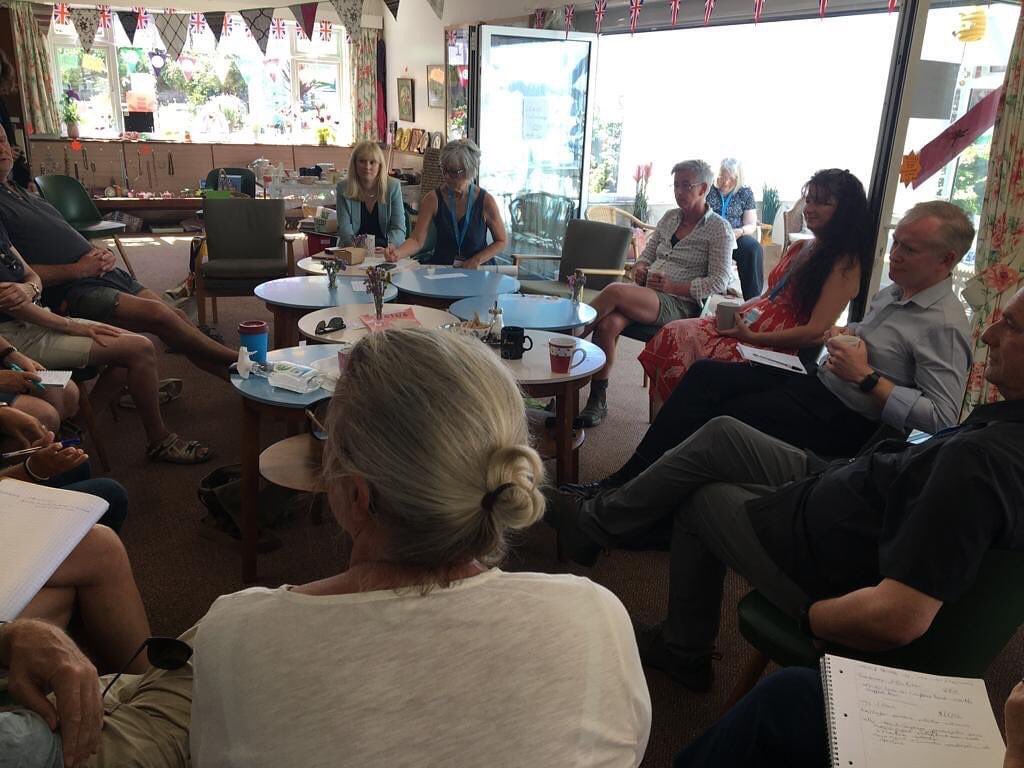 Yesterday @valeriekenny16 organised a round table with <a href="/RosieDuffield1/">Rosie Duffield MP</a>, hosting a discussion with local environmentalists as part of #wildaboutwhitstable. Fantastic to hear and to be able to respond to local concerns about our town.