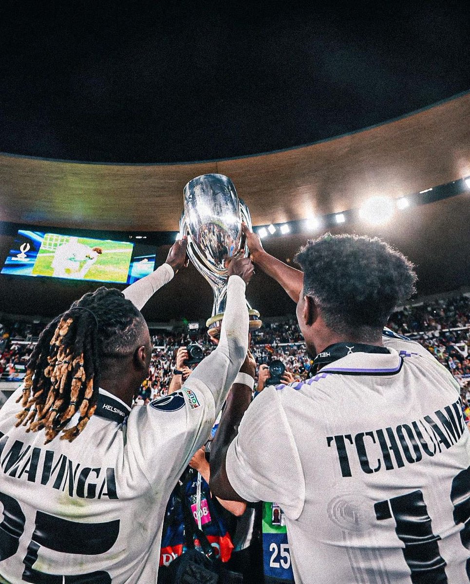 Camavinga's tweet photo. Another one 😁🏆 #SuperCup https://t.co/0IWaPmlryu