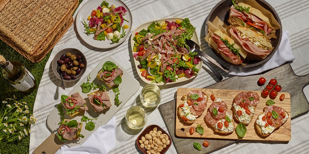 Is there anything better than a picnic spread as irresistible as this? What’s your favorite item to pack for a picnic?
#charcuterie #charcuterieboard #charcuterieboards #picnic #picnicfood