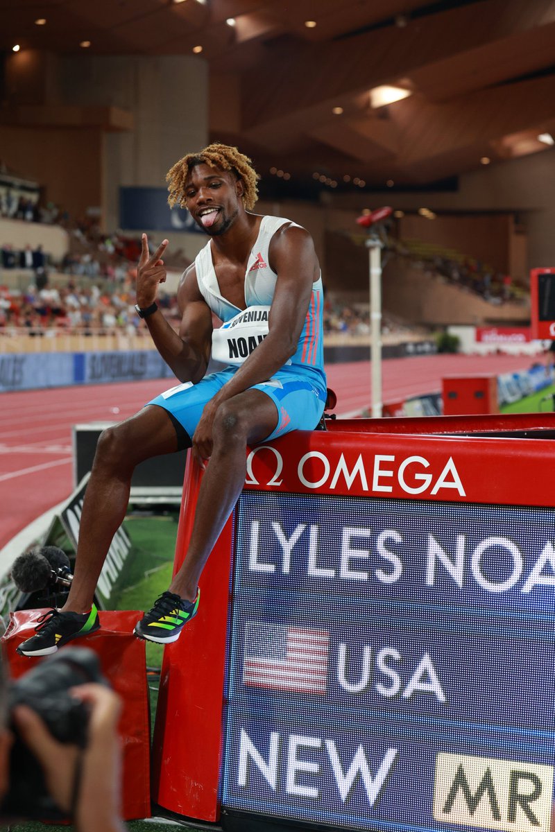 I’m I’m im I’m staying alive 
19.45! Diamond League Recored!