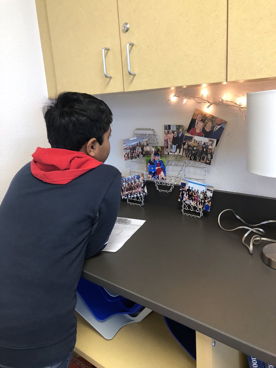 MsSMeredith's tweet photo. Investigate the teacher - favorite first day activity! #HMSProud #FISDmadetoshine https://t.co/TdbCUDVR8f