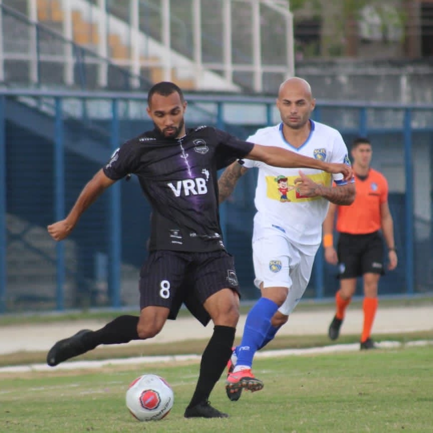 Cariocadoo's tweet photo. 🏆 COPA RIO | 1° FASE (IDA)

⚔️ São Gonçalo 0x1 Gonçalense
⚽ Talisson (GON)
🏟️ Alzirão 
📸 Jonathan Jefferson

⚔️ Olaria 2x0 Friburguense 
⚽ Wallace e Weverton Honório (OLA)
🏟️ Rua Bariri
📸 Vinícius Gentil

⚔️ Pérolas Negras 0x0 Sampaio Corrêa
🏟️ Trabalhador
📸 Vinícius Valim https://t.co/r3zYFO4Mjh