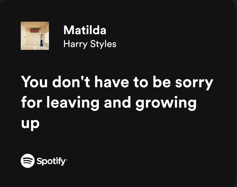 thesadbaby's tweet photo. harry styles / matilda https://t.co/uIls6913Ji
