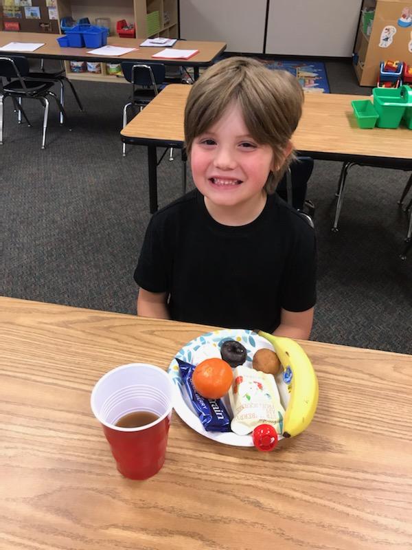 LaheraLegends's tweet photo. Thank you to @Publix for making this first day of kindergarten memorable!!! 🎉 #firstday #kindergarten #gokindergarten #firstdayofk #sharingkindergarten 💚 #FREOwls @FreOwls #CitrusSchools @CitrusSchools https://t.co/Owcv5IiETo
