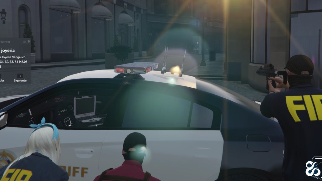 InfamessFIB's tweet photo. 👮 | Los federales asisten en apoyo a la LSSD a un 488 a joyería. https://t.co/runNZwF6kS
