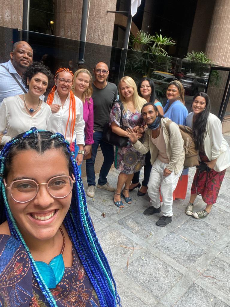 APMariaFelipa's tweet image. Com muita alegria a Assessoria Popular Maria Felipa recebeu a visita do consultor de projetos da ONU, Tomás Ananía Neuburger, que possibilitará que ampliemos nossas capacidades de trabalho no Comitê Nacional de Prevenção e Combate a Tortura.

E que cantem as liberdades!!!