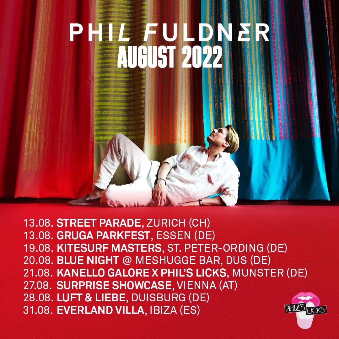 sun is shining, the weather is sweet xx #musicislife #touring