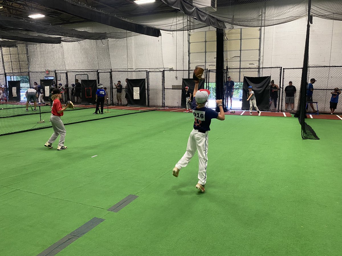 NENorEastersbsb's tweet image. Indoor tryouts off and running ‼️

8-10u back at it after a great outdoor tryout last night