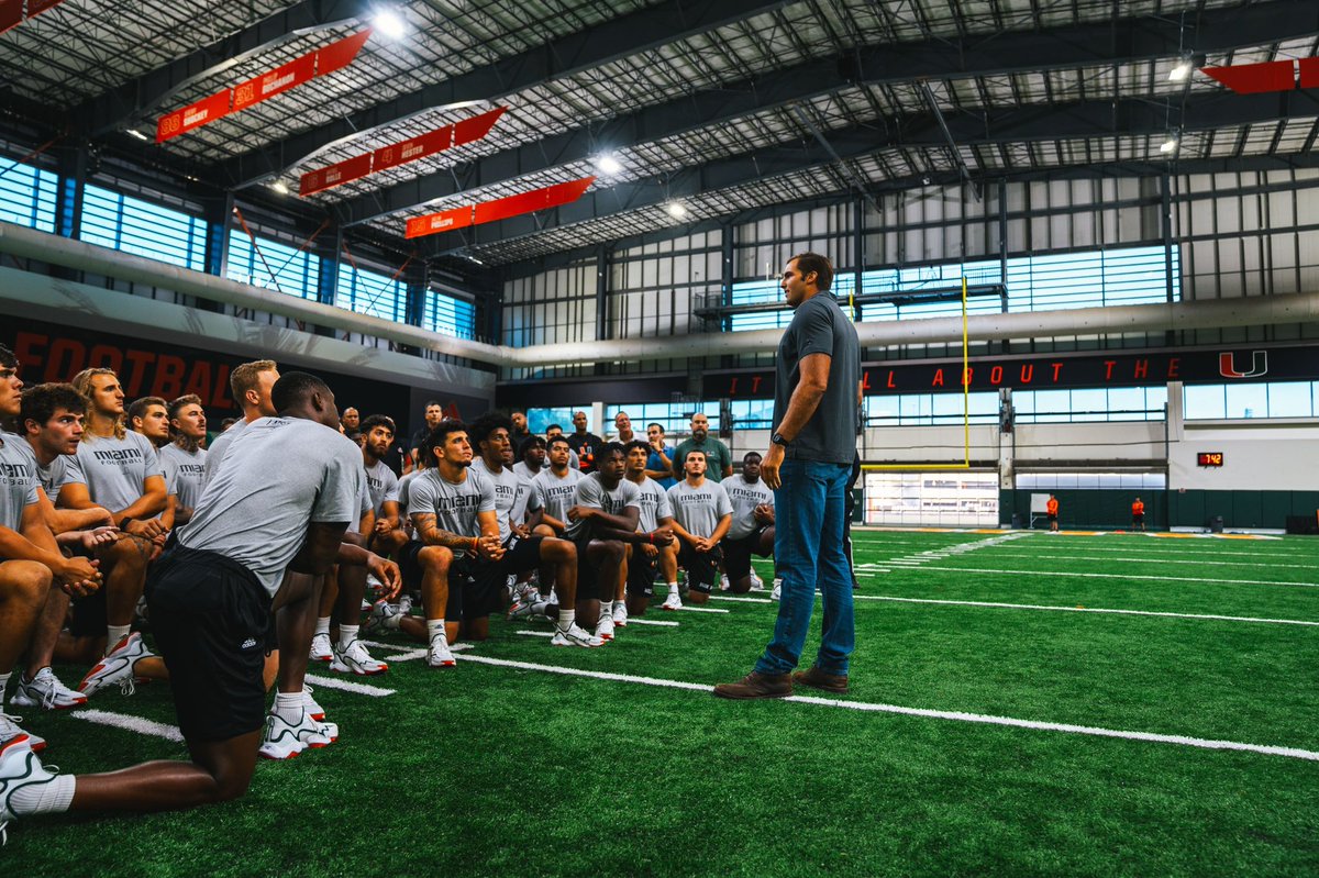 THANK YOU Alejandro Villanueva for Delivering a Powerful Message to our TEAM
#GoCanes
<a href="/CanesFootball/">Miami Hurricanes Football</a> 
Looking Forward to seeing FORMER CANES at tomorrow’s FULL PADDED practice !!!