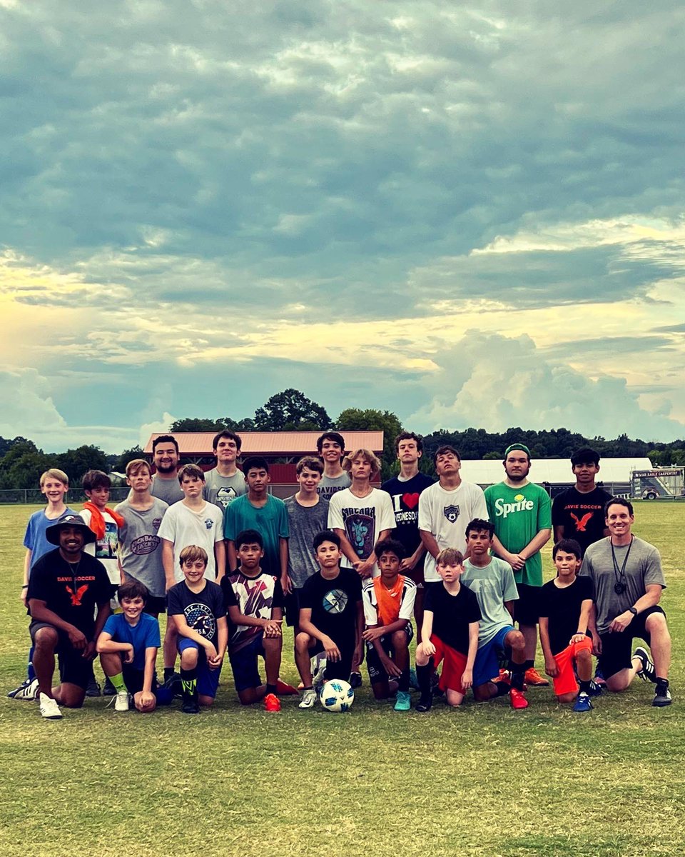 DavieHSSoccer's tweet photo. A phenomenal first day of Davie Middle  Schools skills camp in the books. Huge thank you to all the parents who supported us by bringing your kids to the field. It’s not too late for your kids to join us tomorrow for day two! The future is bright for #DavieSoccer ‼️🦅⚽️ https://t.co/GDcvV7mOR8