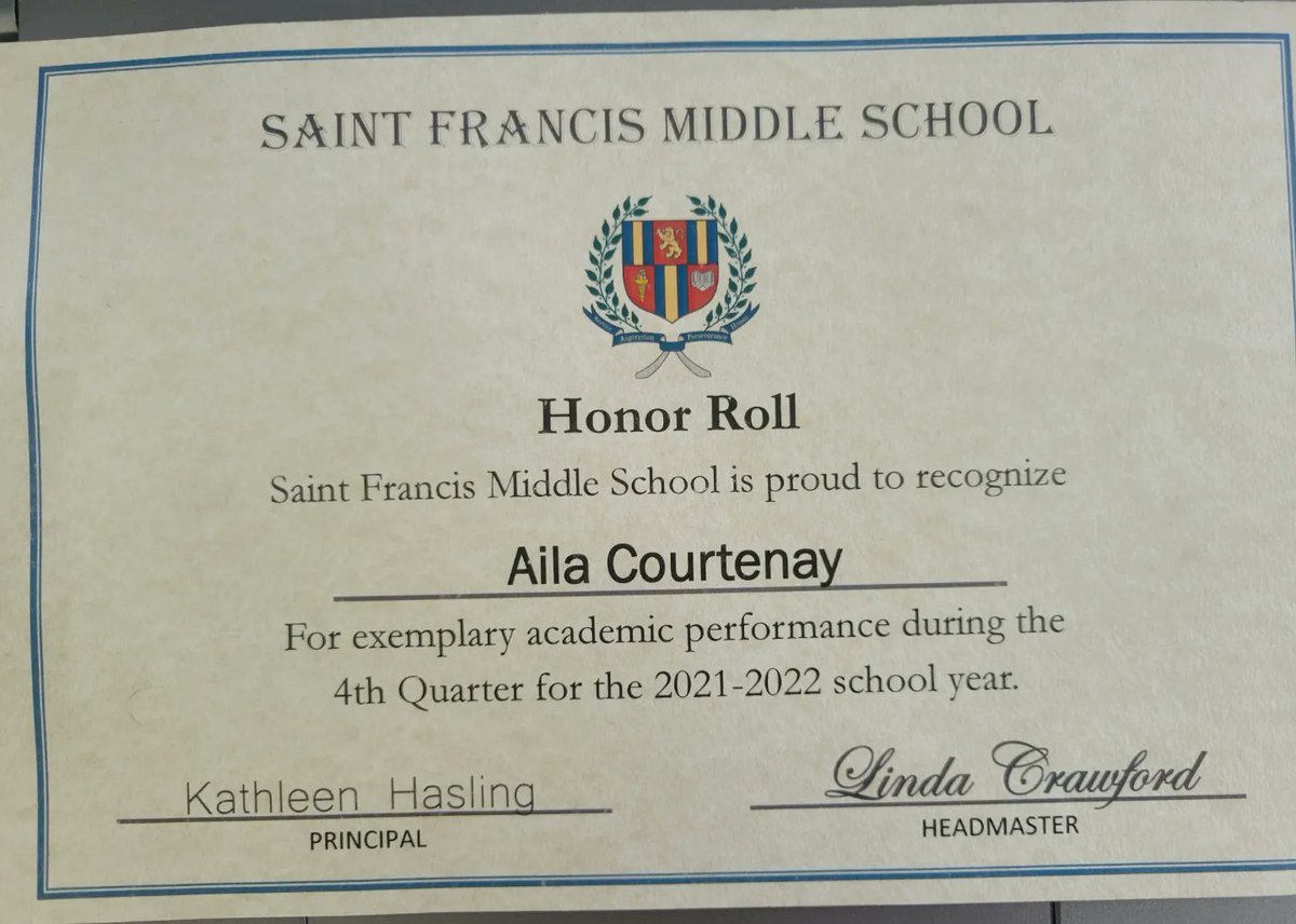 AilaCourtenay's tweet image. Received my 7th grade rewards on the 3rd day of 8th grade. #GoalsSet #notjustbasketball 
#ScholarAthlete📚🏀