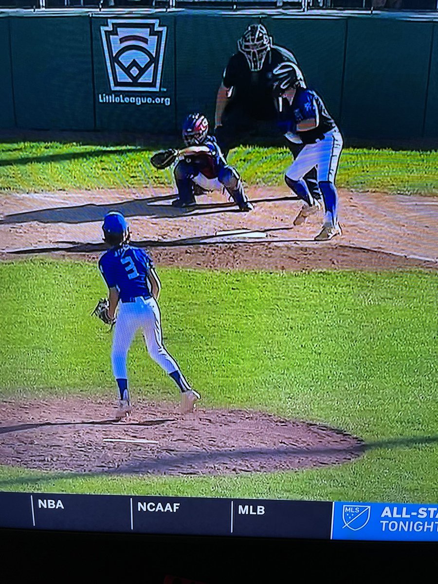 MattyIce4415's tweet photo. I have 0 rooting interest in the #LLWS, but this pitch was called Strike 3 to end a game (and season for Ohio) where the losing team was down 1-0 with the tying man on base. I mean, c’mon, shoot this man to the moon, @LittleLeague https://t.co/RYVhghIeGB