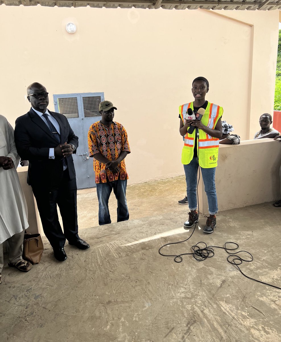 PilotGambia's tweet photo. The ceremony was graced by the German Chargeé d’Affaires Ms Gabriele Boner, representatives from GIZ-FRSD, Fisheries officers, the Contractor - Jarju Kunda Construction, members of the Brufut fisheries association and the Media https://t.co/6j2MBRKTyS