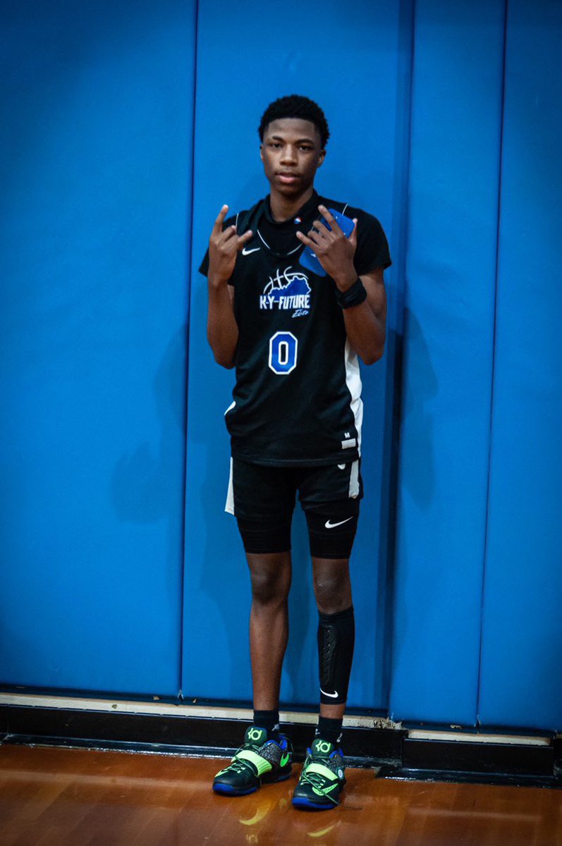 “Right On”📸🤩🛩 #famous #basketball #star