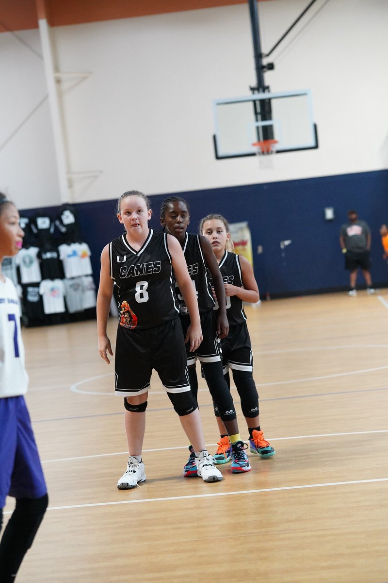 PassThaBall.com tweet media