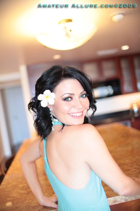 TW Pornstars - Amateur Allure. The most retweeted pictures and videos for  all time. Page 825