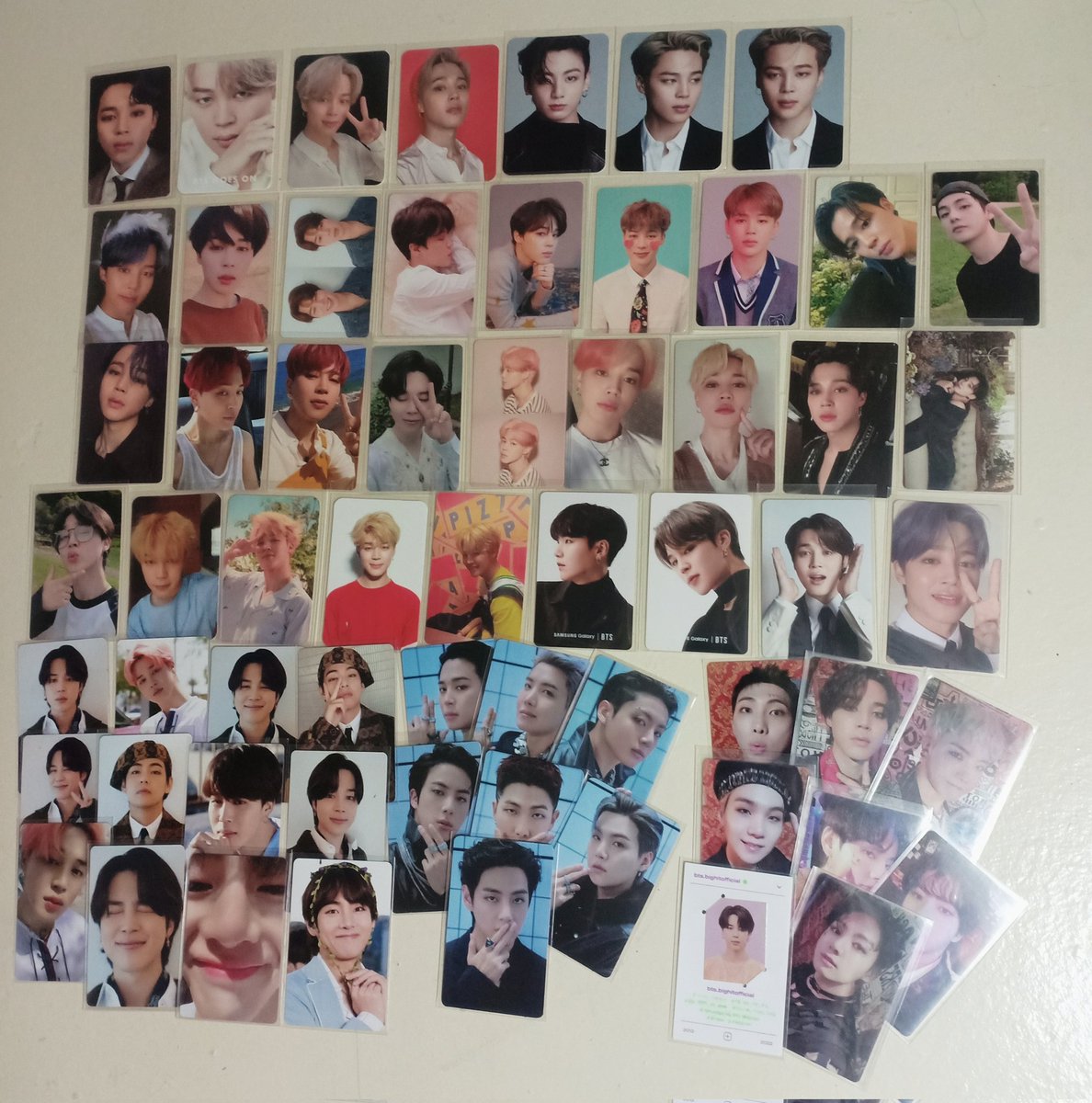 luuuvmochi's tweet image. Interest check! :&amp;gt;
Will drop this once na walang maiiwan :&amp;lt; dont worry steal price to lahat and mostly old manu and mint condi^^
Can look for kahit can ship to diff add &amp;gt;&amp;lt; must 2 or more pc to push thru indemand/non idemand,
No to rush shipping please &amp;gt;&amp;lt; 

wts lfb jimin albums pc