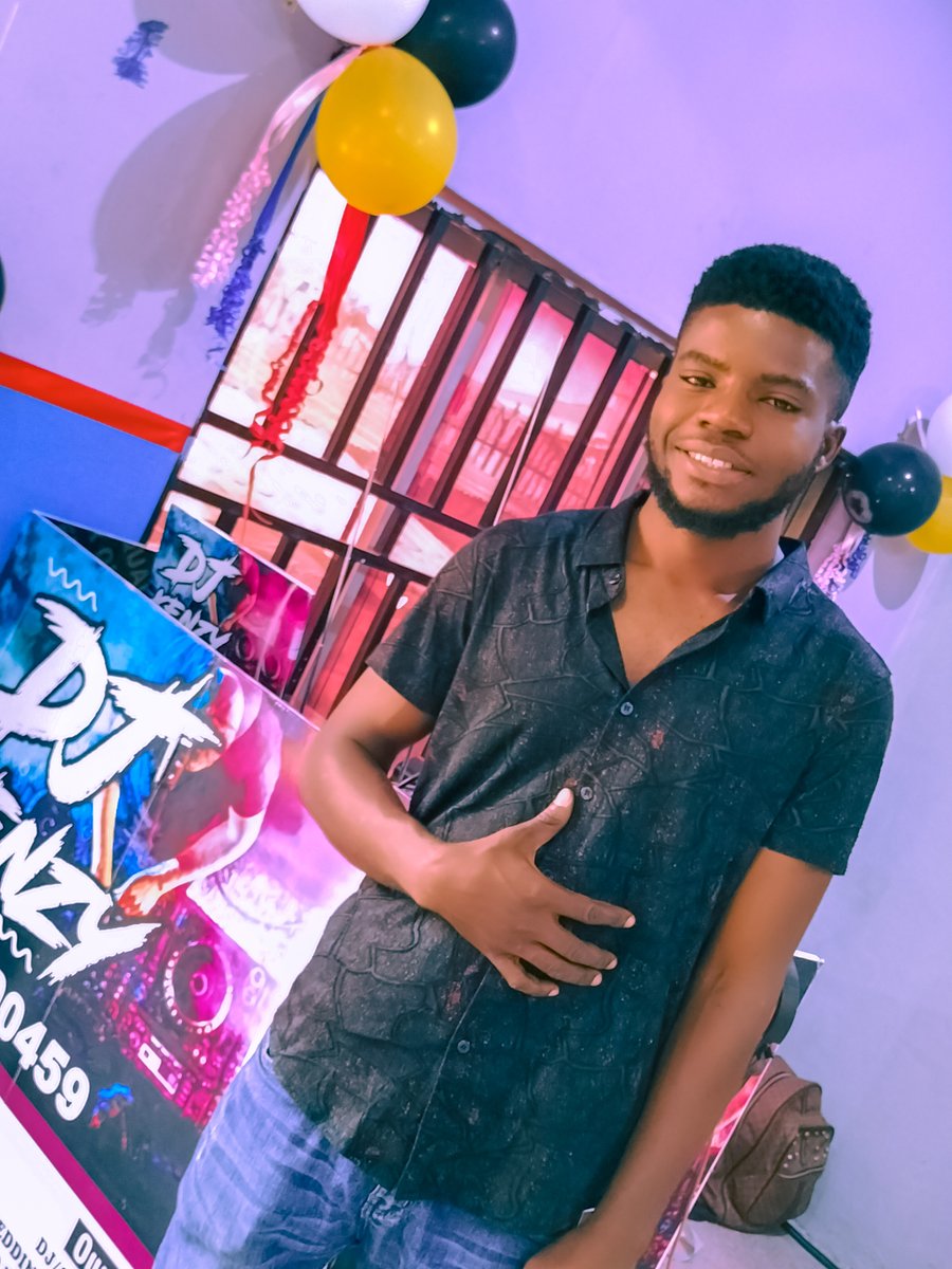 king_eazibeat's tweet photo. Something big is coming, I just can't wait for you guys to feel it. But am excited to let you know that am dropping a surprise sound for you all.
#eazibeat #kvcstudios #mickenzy #beast #monarch #eazibeatz Kizz Daniel Adekunle #Phyna #ChefChi 2baba Endsars Oxlade Boy Alone https://t.co/lprmuoGFLE