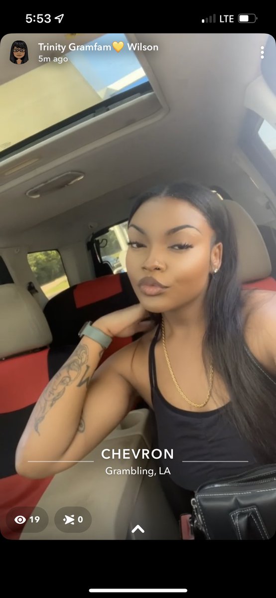mrstrinitydavis's tweet photo. On the run 🚗✨ https://t.co/kGfRh6ttfJ
