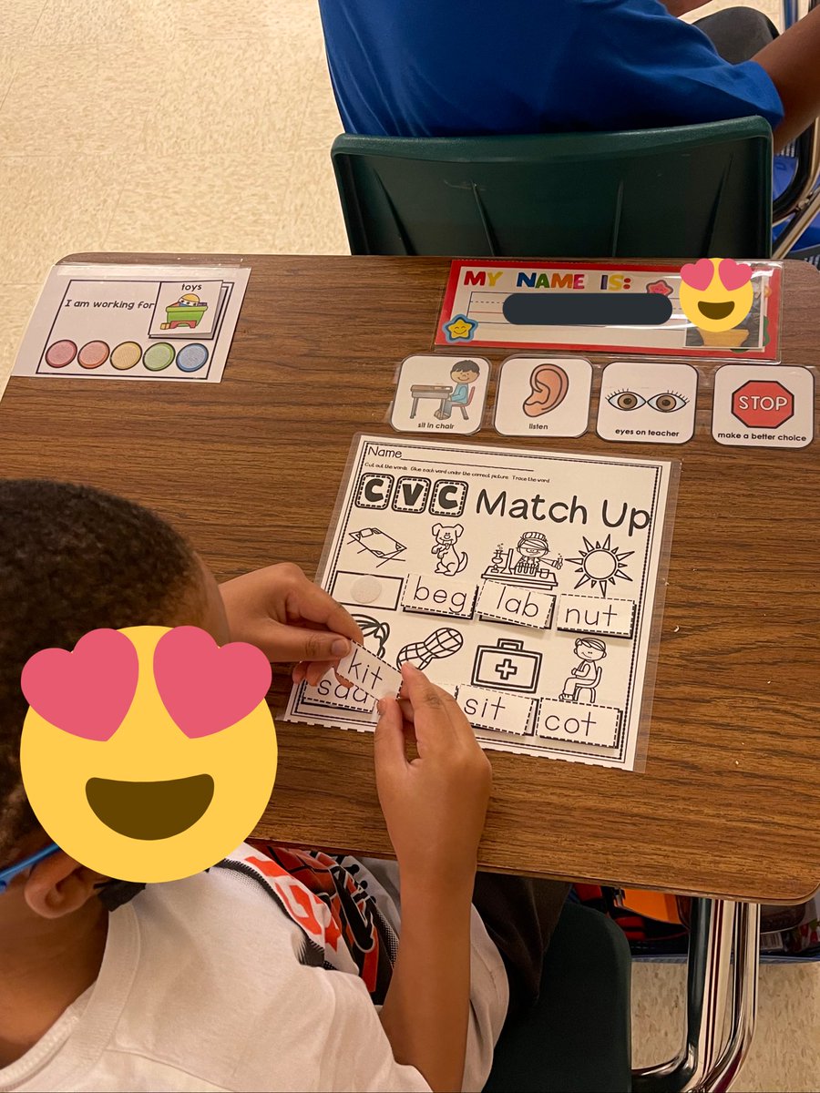 McKenzieSGay's tweet photo. Ms Cartwright’s scholars are set up for success in her room! Check out the amazing visual supports she has for her #PitnerPatriots!
Personalized Token Boards: ✅
Visual Rules: ✅
World’s Most Organized Task Boxes: ✅
Scholar Engagement: ✅
@CobbSchools @patriotsccsd #ModelClass https://t.co/VwdO4VLpLd